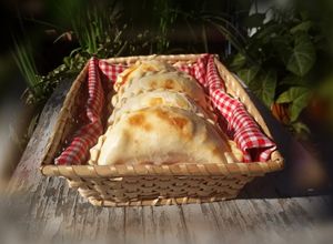Una foto de Empanadas salteñas