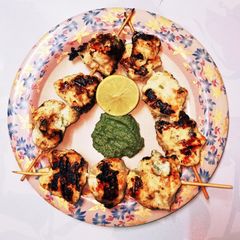 A picture of Chicken Malai Tikka.