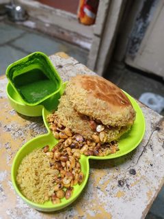 દાબેલી (Dabeli Recipe In Gujarati) રેસીપી મુખ્ય ફોટો