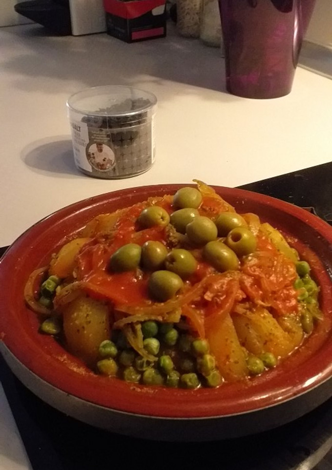 Una foto de Tajine de verduras