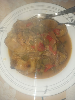 Una foto de Pollo guisado