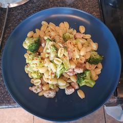 Pasta with broccoli and sausage A picture of Pasta with broccoli and sausage.