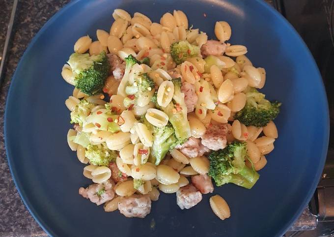 Pasta with broccoli and sausage