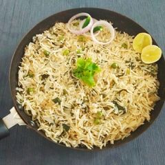 A picture of Spinach Garlic Rice.