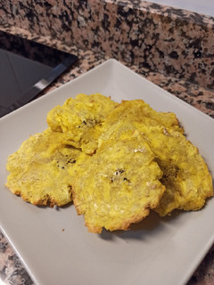 Una foto de Patacones en Airfryer; perfectos!