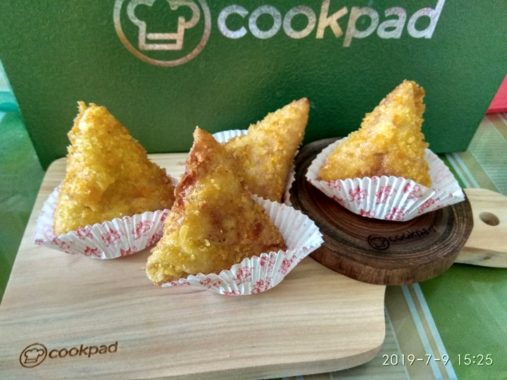 Bagaimana Menyiapkan Risoles segitiga isi simpel ragout, Lezat