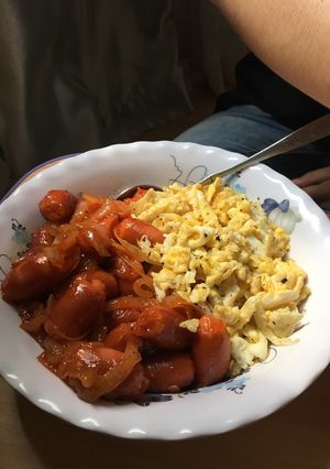 Hình của món Cơm phủ hàn quốc.