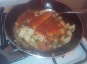 Una foto de empanada de sardinas