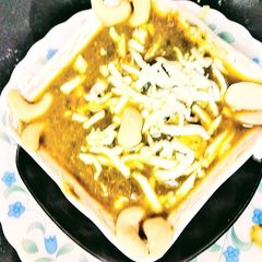 Palak paneer in cashew paste A picture of Palak paneer in cashew paste.