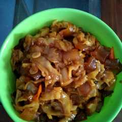 A picture of Kwetiau dan Kikil Kecap.