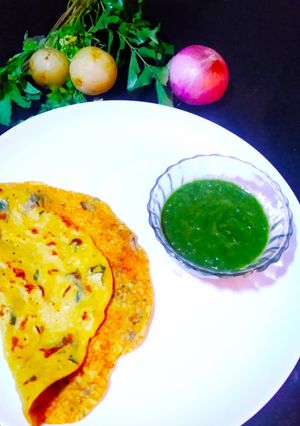 करी पत्ते की चटनी (curry patte ki chutney recipe in Hindi) रेसिपी मुख्य फोटो