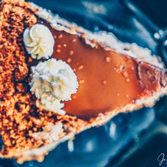A picture of Biscoff cheesecake.