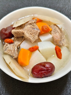 養生牛蒡蘿蔔湯(簡單料理) 的食譜成品照片