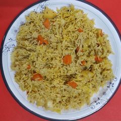 A picture of 3 spice vegetable rice.