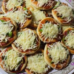 A picture of My homemade mini Pizza 🍕.