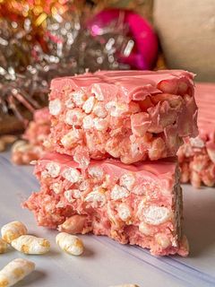 Una foto de Turrón Suchard ruby