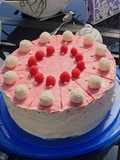 Himbeer-Raffaello-Torte