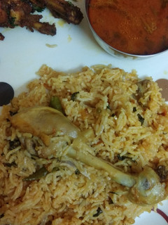 சிக்கன் பிரியாணி (Chicken biryani recipe in tamil) செய்முறை முக்கிய புகைப்படம்