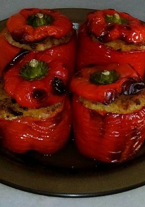 Una foto de Pimientos rojos rellenos 🍴