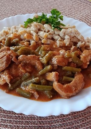 Temesvári sertéstokány galuskával #gluténmentes recept fotója