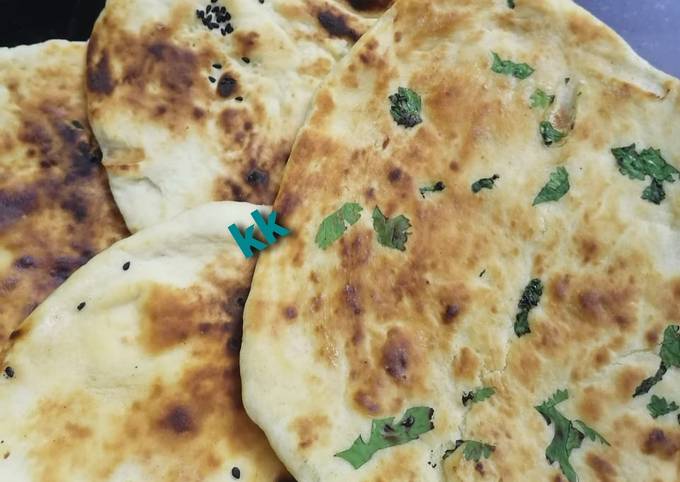 How to Prepare Speedy Tawa Naan