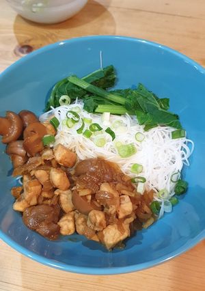 Foto resep Bihun Ayam Jamur