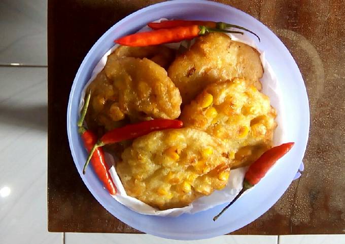 Resep: Bakwan Jagung Lembut Sederhana Dan Enak