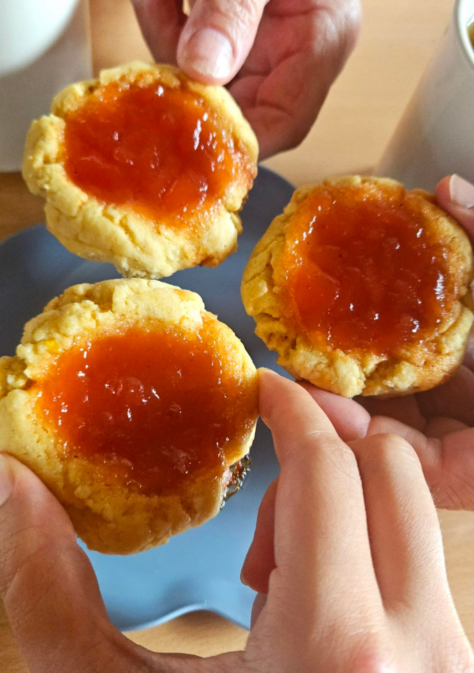 Una foto de Ojitos caseros + harina de garbanzo
