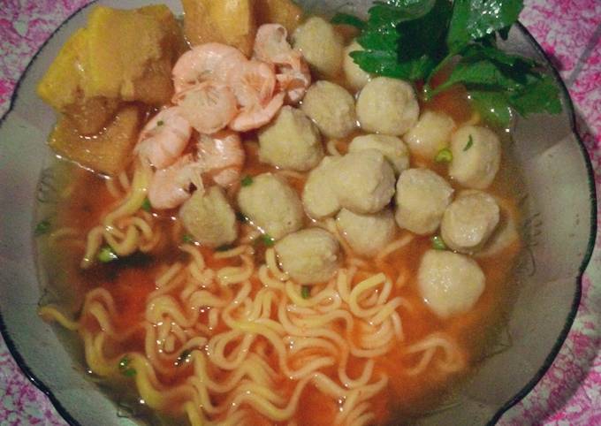 Mie bakso