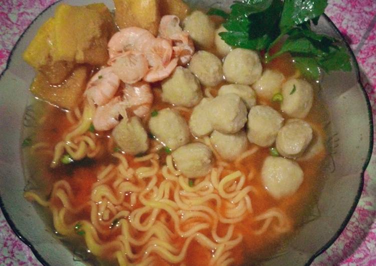 Mie bakso