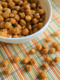 Una foto de Snack saludable de garbanzos especiados al horno