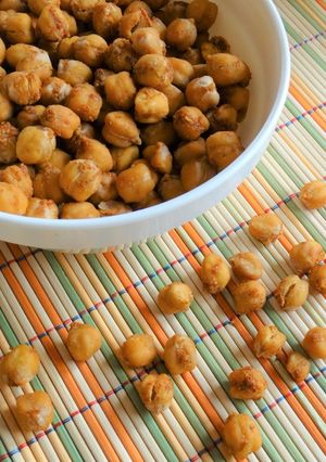 Una foto de Snack saludable de garbanzos especiados al horno