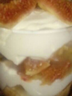 Una foto de Postre rápido de higos