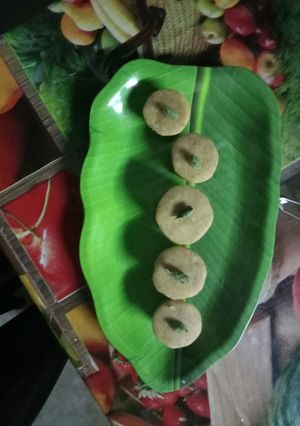 भुने चने के पेडे (bhune chane ke pede recipe in Hindi) रेसिपी मुख्य फोटो