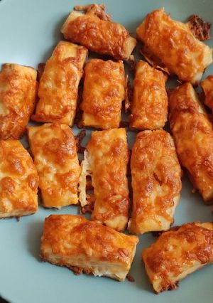 Sajtos rúd recept fotója