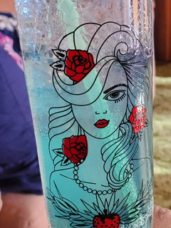 A picture of Blue jolly kamikaze.