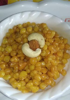 मीठी बूंदी (Meethi boondi recipe in Hindi) रेसिपी मुख्य फोटो