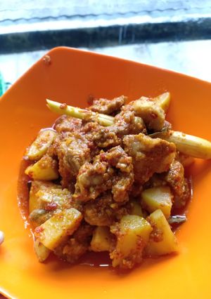 Foto resep Kari daging sapi kentang