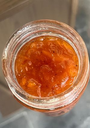 Una foto de Mermelada de nísperos 🧡
