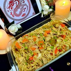 A picture of Chinese Chicken Chilli Stir Fry Noodles.
