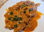 Una foto di ossobuco di vitello