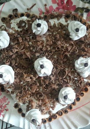 A picture of Hide and seek biscuit cake.
