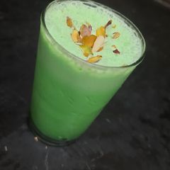 A picture of Cashews khus milk smoothie😋.