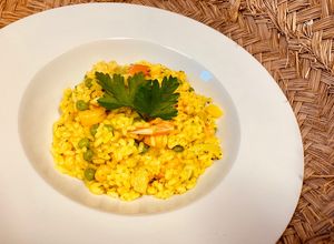 Una foto de Arroz con bacalao y gambitas de aprovechamiento