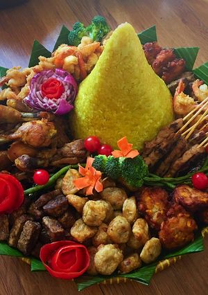 Foto resep Nasi Tumpeng