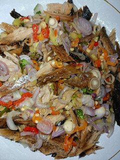 Foto resep 114. Tongkol Suwir Sambal Matah