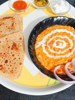 પનીર ભુરજી (paneer bhurji recipe in gujarati) રેસીપી મુખ્ય ફોટો