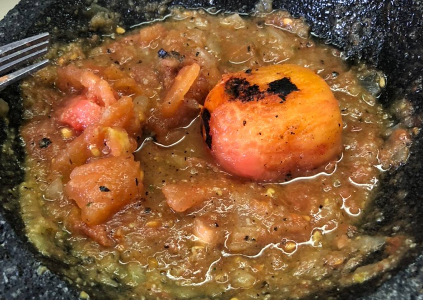 Salsa martajada con habanero deshidratado a la Sonorense