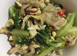 Foto resep Tumis Jamur Tiram Selada Romaine