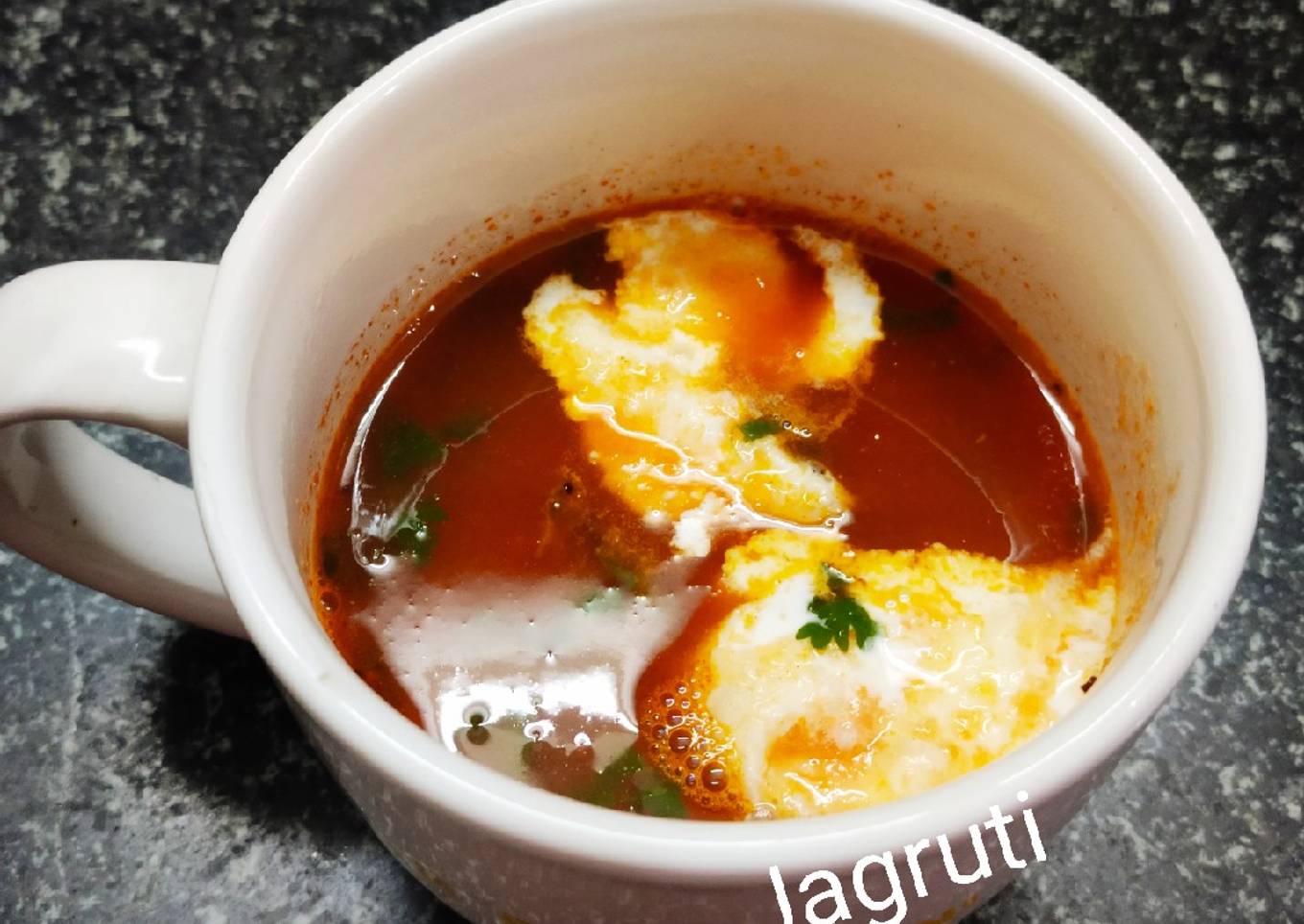 Creamy Tomato Garlic Soup